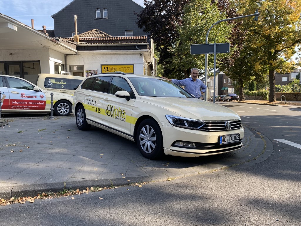 Großraum Taxi Alpha